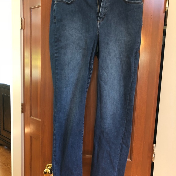Lauren Straight Leg Jeans - Picture 1 of 3
